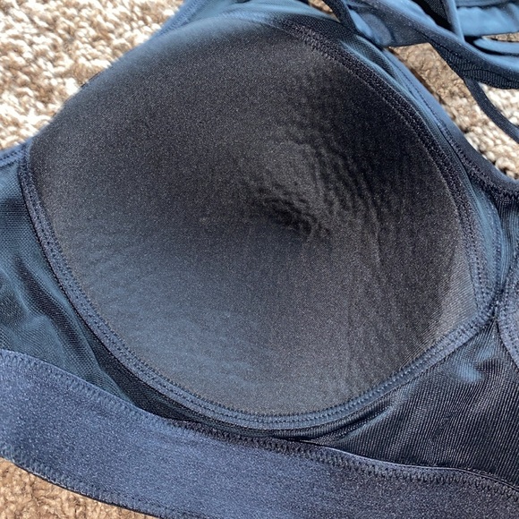 Yvette Power Crossback Sports Bra - Picture 9 of 11